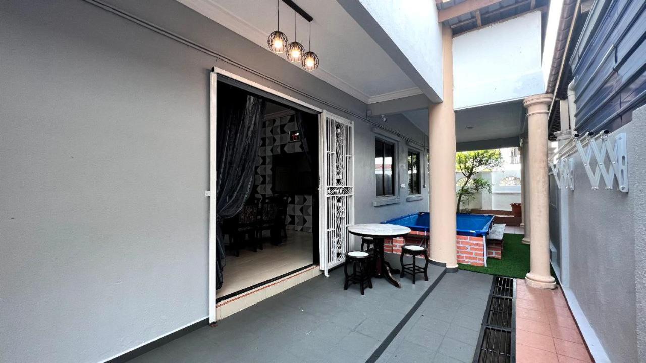 Yb Guest House 4 Bilik 5 Katil Chukai Eksteriør billede
